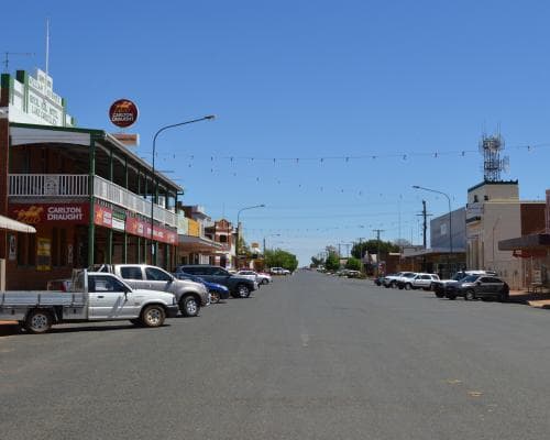 Three dead, gunman at large in NSW town