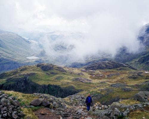 Rescue Team Demands Hikers Pay Hotel Bill and Return Gear