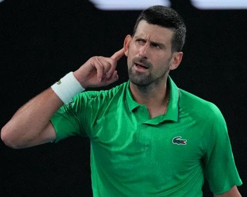 Djokovic Apologises After Losing His Cool at Australian Open
