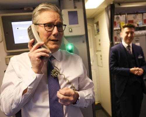 UK Leaders Use Burner Phones and Lead‑Line Bags to Beat Chinese Surveillance