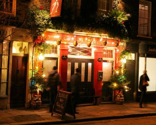 Labour stalls economic action while UK economy slows