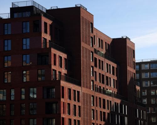 UK government caps leaseholder ground rents at £250