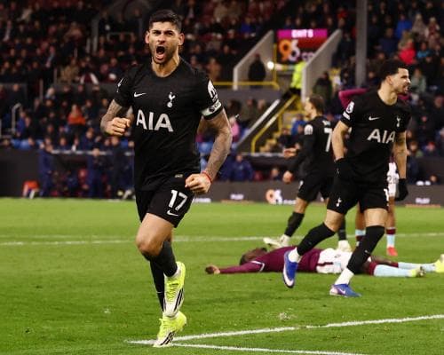 Late Goal by Romero Secures Tottenham a Draw Against Burnley