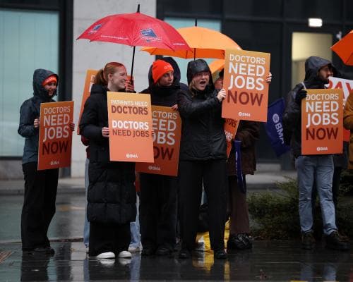 Health Secretary Boosts Training Slots to Avoid Doctors’ Strike