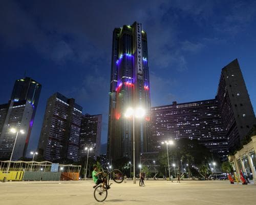 Venezuela Calls for Fair Elections, Rejects US Bombing