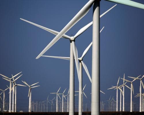 Global emissions 10 years after the Paris climate deal