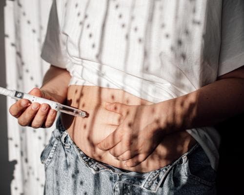 Unlicensed Weight‑Loss Drugs Sold as Online Giveaway Prizes