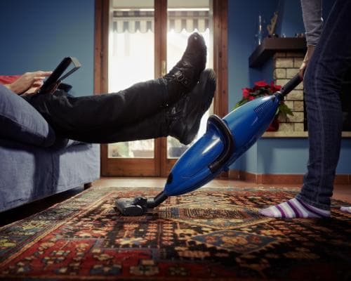 Gen Z Men More Likely Than Boomers to Want Wives to Obey Their Husbands