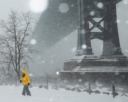 U.S. Winter Storm Claims 30 Lives, Hits 200 Million With Cold Alerts