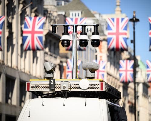 UK police want to keep biased facial‑recognition tech