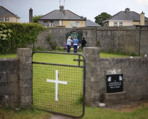 UK Benefits Cut for Irish Mother‑and‑Baby Survivors Who Accept Compensation