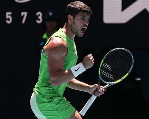 Alcaraz defeats Tommy Paul to reach Australian Open quarter‑finals in straight sets